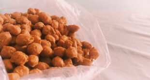 Besni’de Fıstık ve Üzüm Fiyatları Yükseliyor